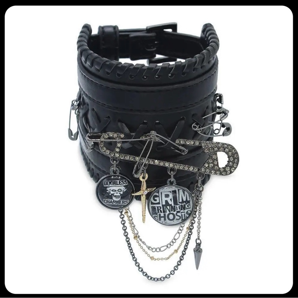 Betsey Johnson Disney’s Haunted Mansion Buckle & Charm Cuff  NWT/RARE!